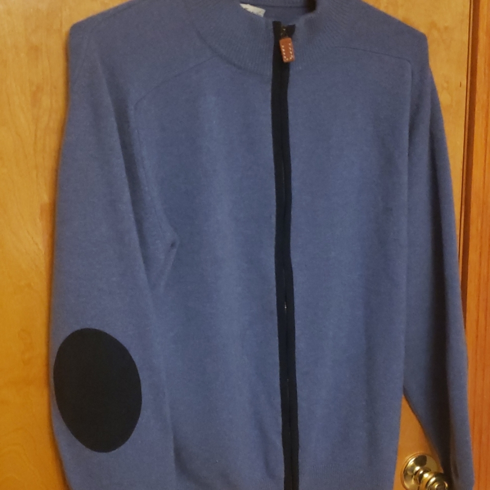 100% cashmere sweater